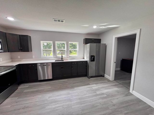 225 S Seminary Street, Lamar, AR 72846