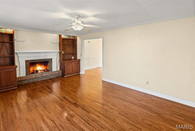 211 Covered Bridge Lane, Belleville, IL 62221