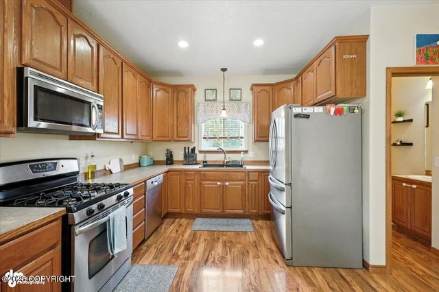 1780 N Citation Circle, Palmer, AK 99645