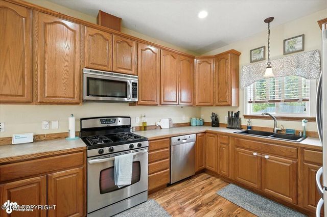 1780 N Citation Circle, Palmer, AK 99645