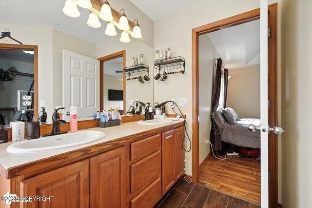 1780 N Citation Circle, Palmer, AK 99645