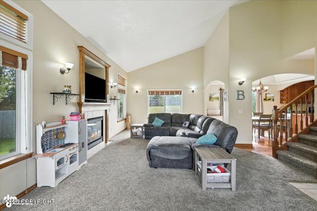 1780 N Citation Circle, Palmer, AK 99645