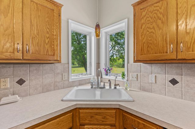 11811 139th Avenue N, Dayton, MN 55327