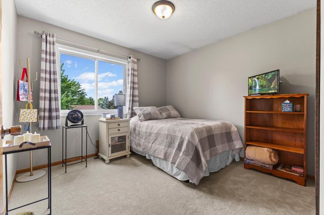 11811 139th Avenue N, Dayton, MN 55327