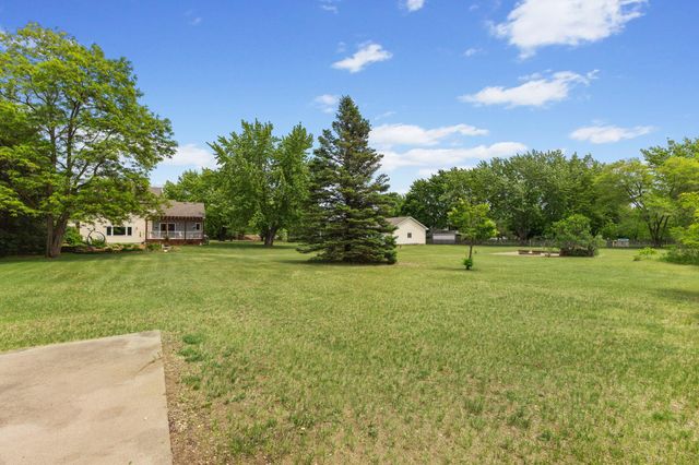 11811 139th Avenue N, Dayton, MN 55327