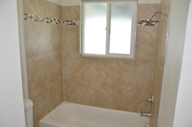 1410 W Bush Street, Lemoore, CA 93245