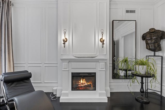 28 Lawrence St, Boston, MA 02116