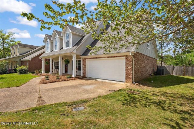 303 Apple Blossom Court, Brandon, MS 39047