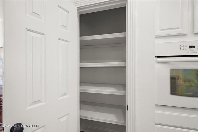 303 Apple Blossom Court, Brandon, MS 39047