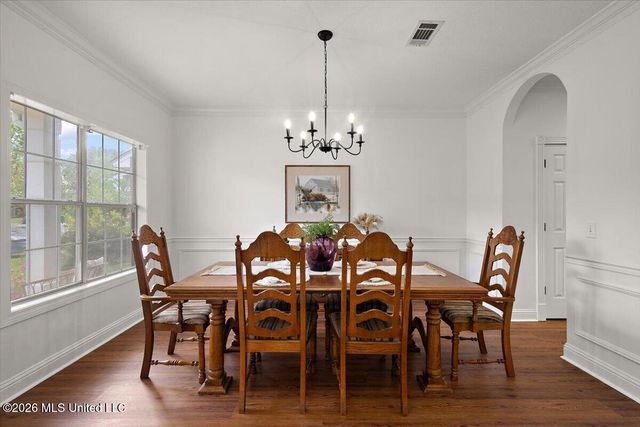 303 Apple Blossom Court, Brandon, MS 39047