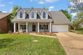 303 Apple Blossom Court, Brandon, MS 39047