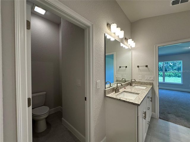 12547 NE 48TH TERRACE, Oxford, FL 34484