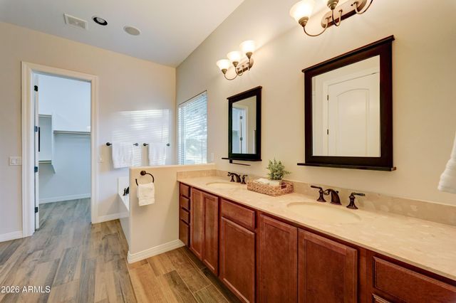 11228 E BELLFLOWER Court, Chandler, AZ 85249