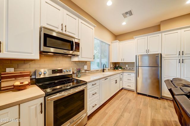 11228 E BELLFLOWER Court, Chandler, AZ 85249