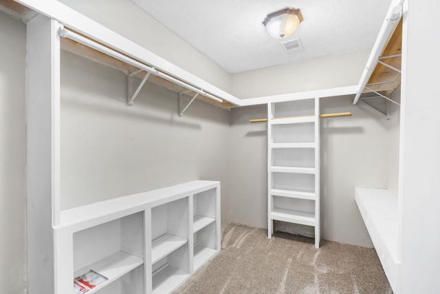 2069 Preakness Drive, Nixa, MO 65714