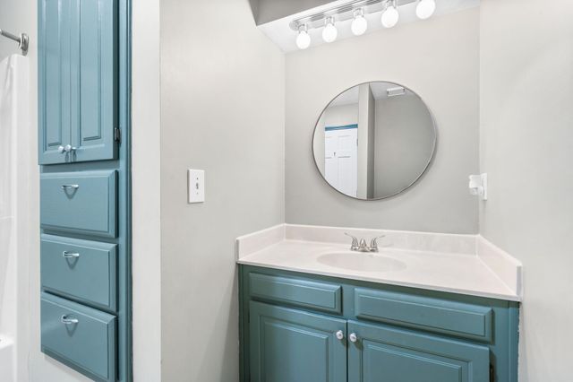 2069 Preakness Drive, Nixa, MO 65714