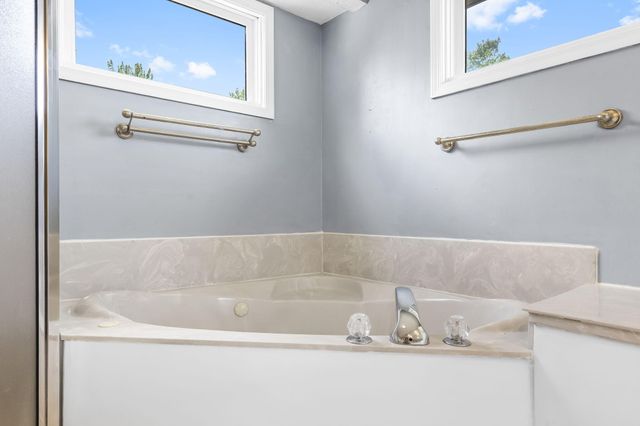 2069 Preakness Drive, Nixa, MO 65714