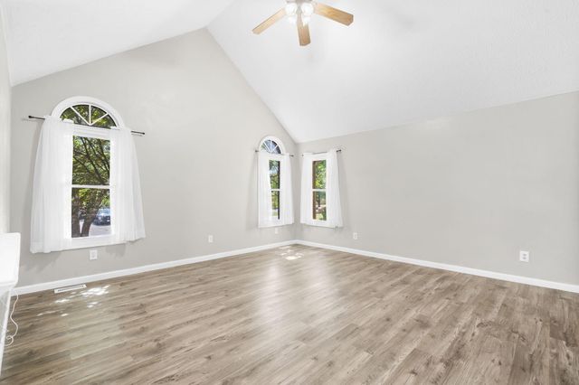 2069 Preakness Drive, Nixa, MO 65714