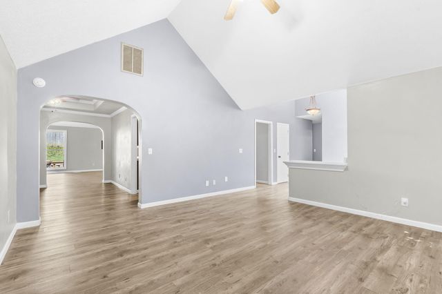 2069 Preakness Drive, Nixa, MO 65714