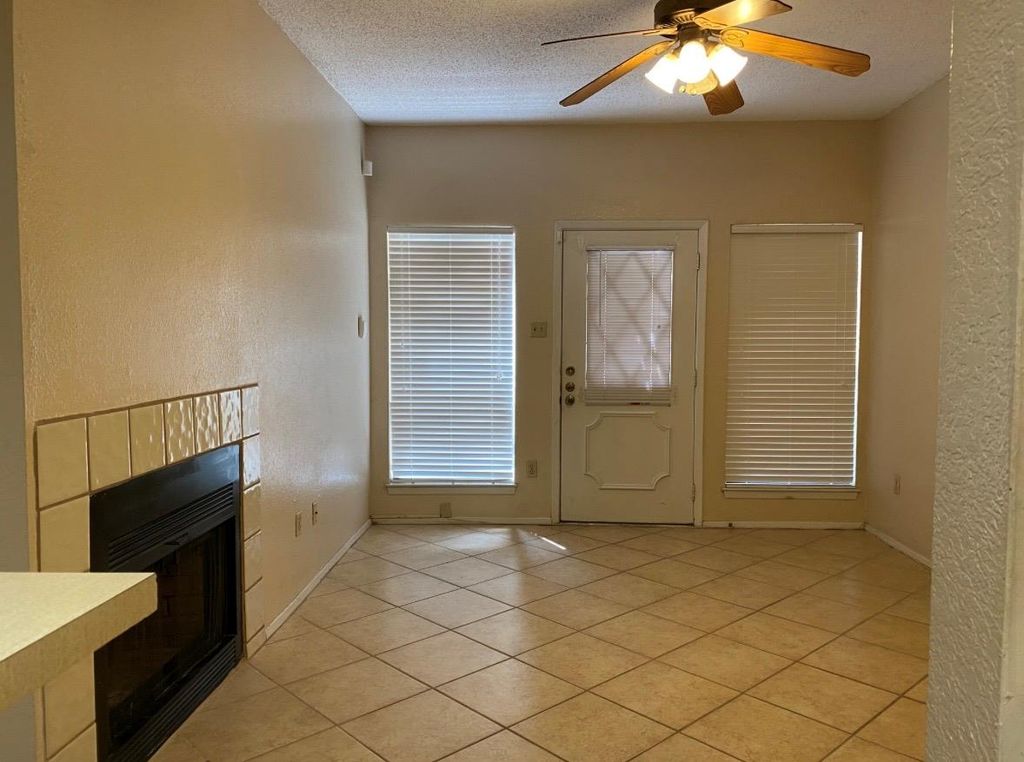 806 W 24th ST 119, Austin, TX 78705