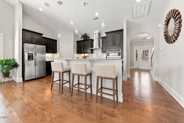 424 Kings Glen Way, Wake Forest, NC 27587