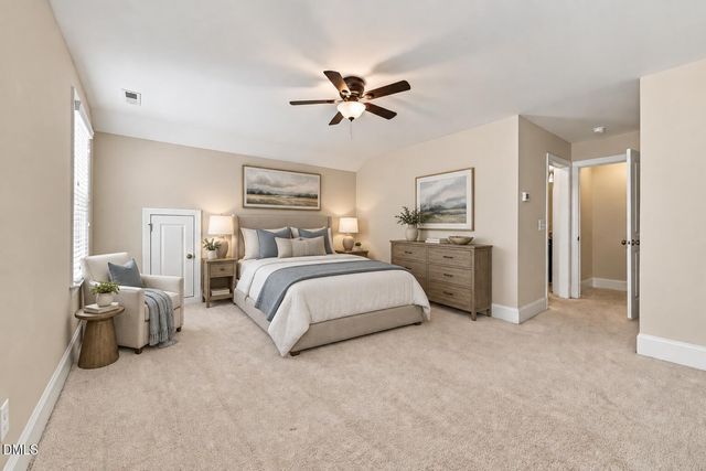 424 Kings Glen Way, Wake Forest, NC 27587