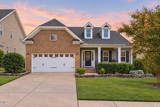 424 Kings Glen Way, Wake Forest, NC 27587