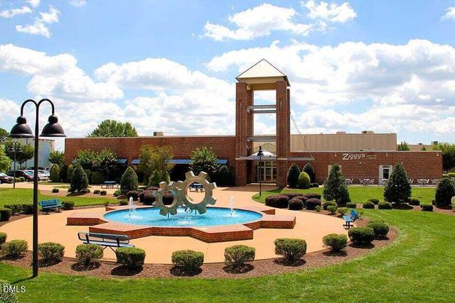 424 Kings Glen Way, Wake Forest, NC 27587