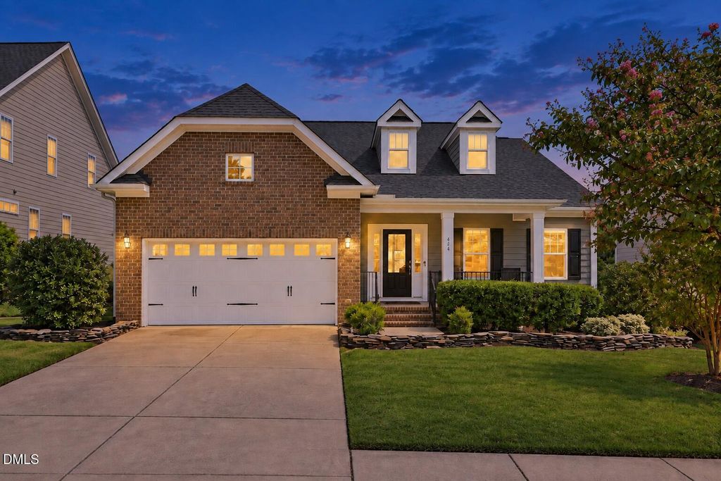 424 Kings Glen Way, Wake Forest, NC 27587