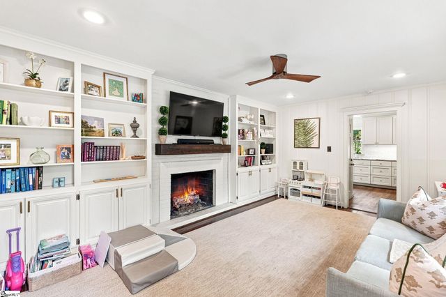 512 Byrd Boulevard, Greenville, SC 29605