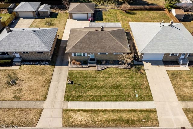 6886 Lynett Drive, Parma, OH 44129