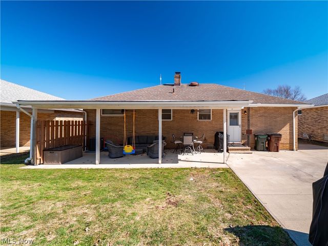 6886 Lynett Drive, Parma, OH 44129