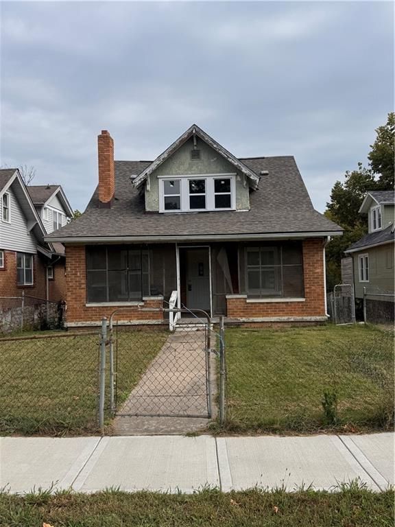 5121 Garfield Avenue, Kansas City, MO 64130