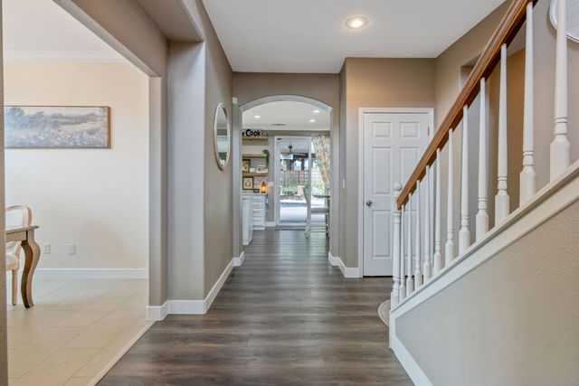 2073 Sundance Ave, Manteca, CA 95337