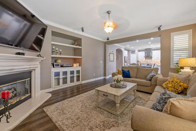 2073 Sundance Ave, Manteca, CA 95337
