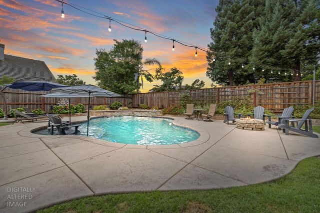 2073 Sundance Ave, Manteca, CA 95337