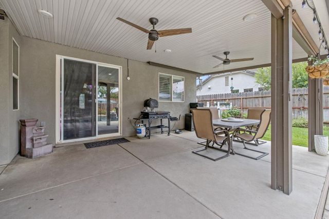 2073 Sundance Ave, Manteca, CA 95337