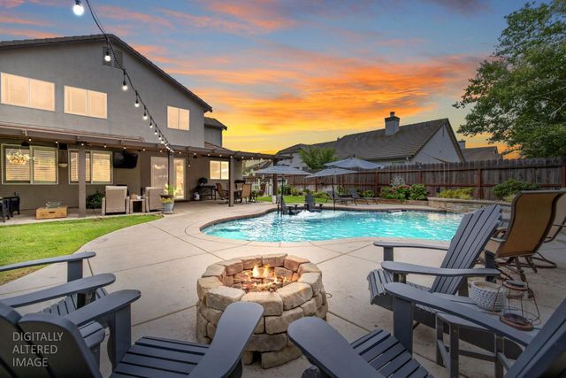 2073 Sundance Ave, Manteca, CA 95337