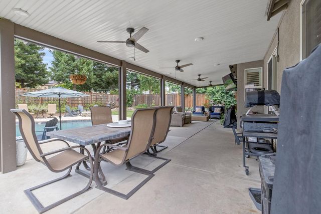 2073 Sundance Ave, Manteca, CA 95337