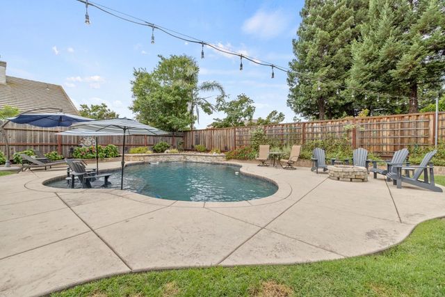 2073 Sundance Ave, Manteca, CA 95337