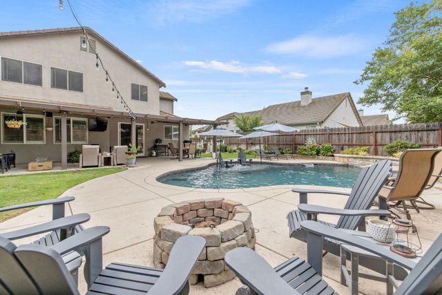 2073 Sundance Ave, Manteca, CA 95337