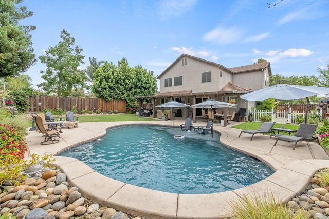 2073 Sundance Ave, Manteca, CA 95337