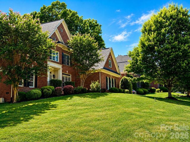 7010 Stanbury Drive, Matthews, NC 28104