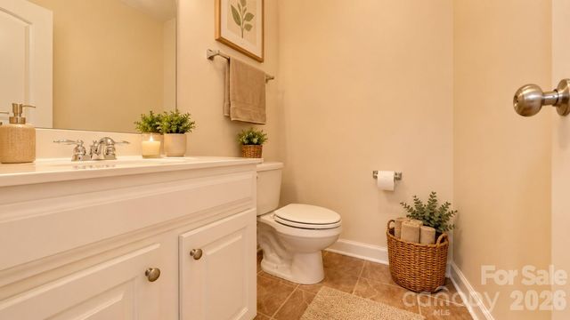 7010 Stanbury Drive, Matthews, NC 28104