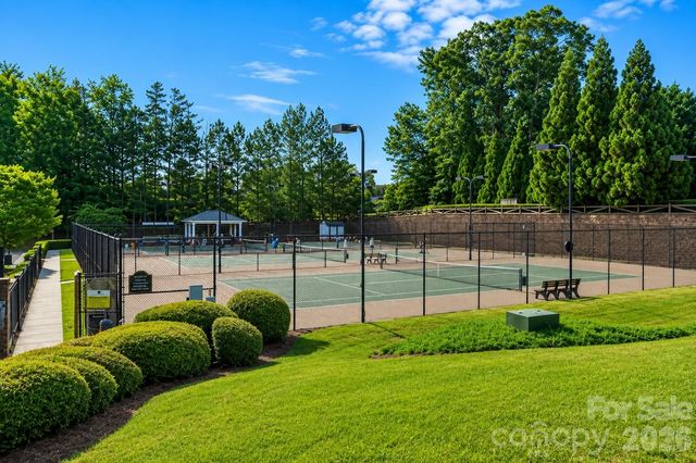7010 Stanbury Drive, Matthews, NC 28104