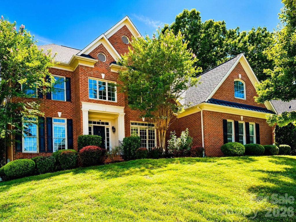 7010 Stanbury Drive, Matthews, NC 28104