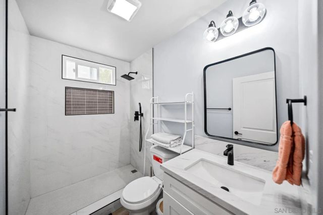 4001 N Bonita St, Spring Valley, CA 91977