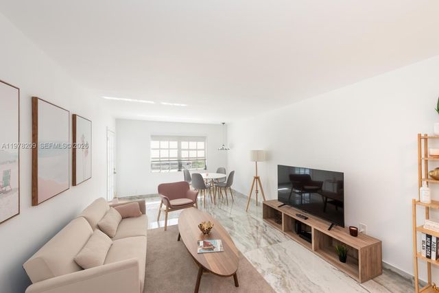 251 Galen Dr 115E, Key Biscayne, FL 33149