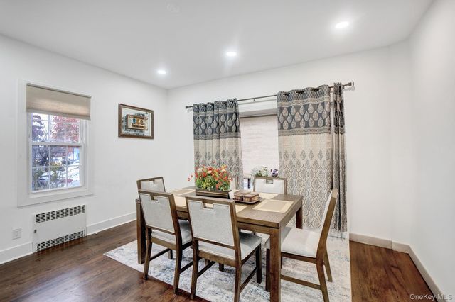 810 Wallace Avenue, Baldwin, NY 11510