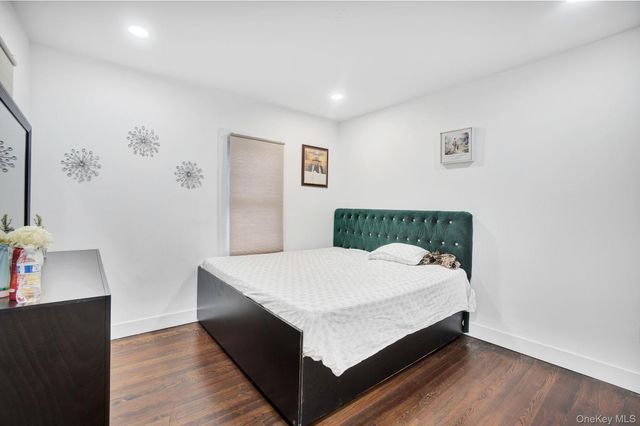 810 Wallace Avenue, Baldwin, NY 11510